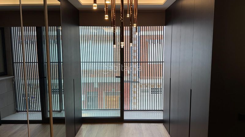 Foto 6fe4a7d2-39a6-478a-bde6-3eb21766a220. Casa adossada a Silla