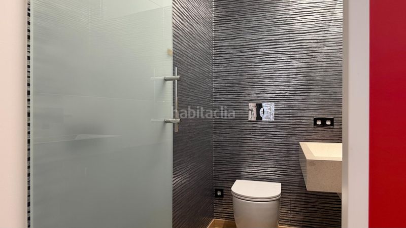 Foto 890f6f24-8685-48e2-9830-4e1d58d6885e. Casa adossada a Silla