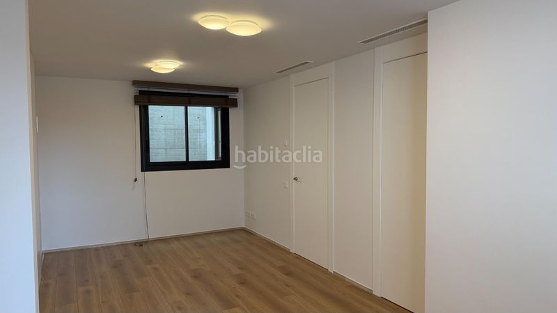 Foto 8ec8b604-8317-4c20-b326-b0add4f0810d. Casa adossada a Silla