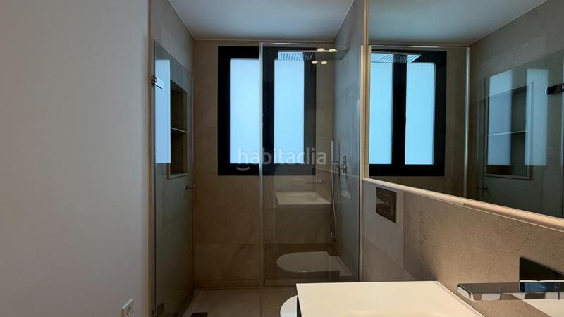 Foto ffc8f5c9-a121-4f3c-be5c-6568d4302f22. Maison jumelée avec chauffage dans Silla