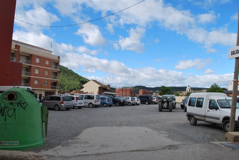 Foto 02443f4a-a737-46d5-9c77-88a622e90853. Casa adossada amb aparcament a Jérica