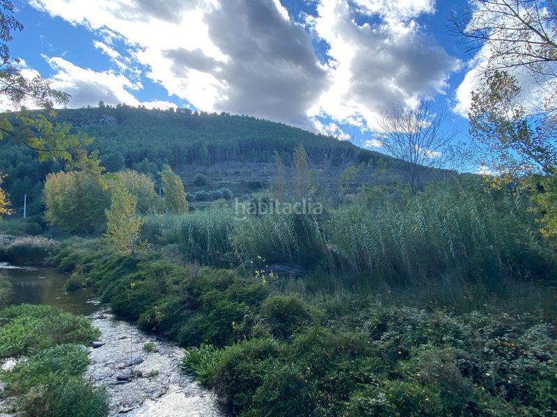 Foto a498ca8f-7afd-4407-94dd-0a8dddabec45. Casa adossada amb aparcament a Jérica