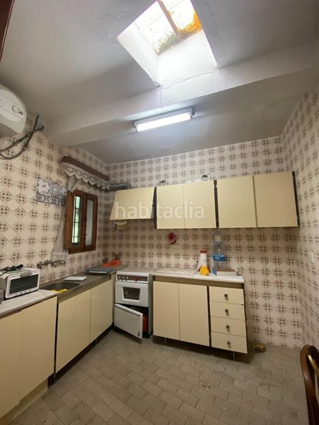 Foto f78864d9-8a66-4807-943d-6e301911e579. Casa adossada amb aparcament a Jérica