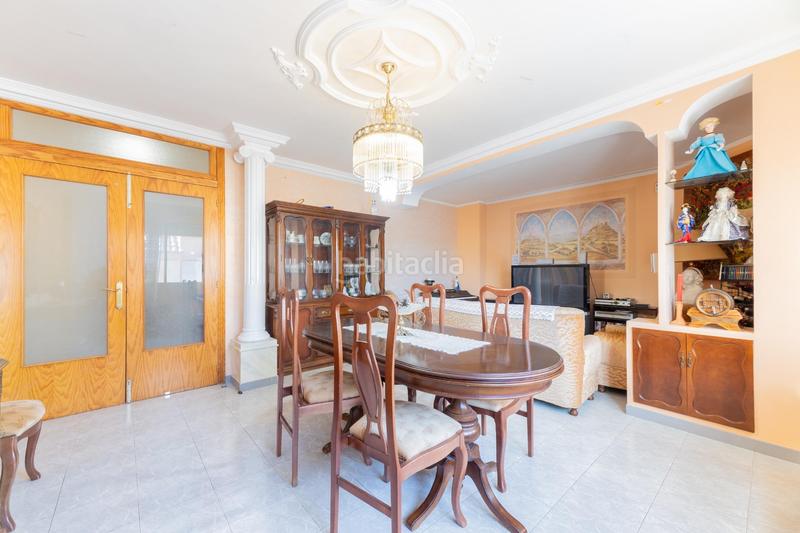 Foto e64a10ce-1abe-4992-a93e-ea415694b621. Piso  único todo exterior, muy luminoso y con espacios que ya no se encuentran! en Vall d´Uixó (la)