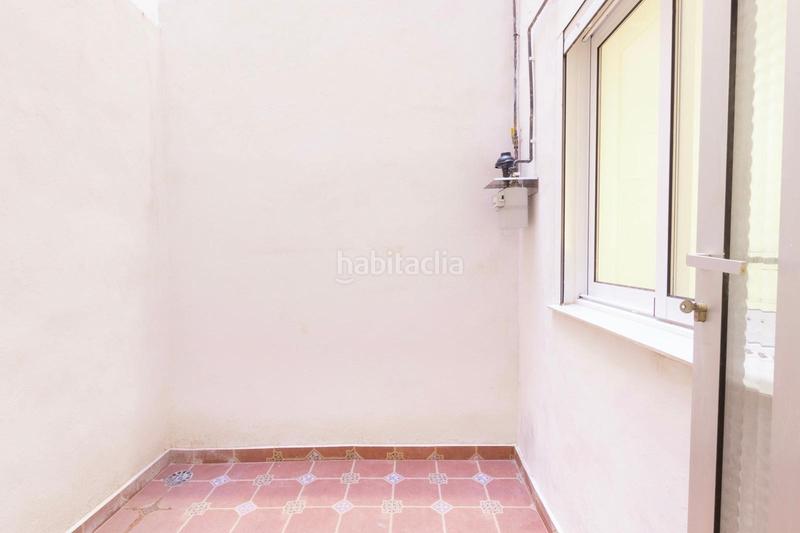 Foto 9625afb9-bbf1-43ba-9e40-39fbce1b05a2. Apartamento moderno, acogedor y renovado tu próximo hogar en monteolivete en Valencia