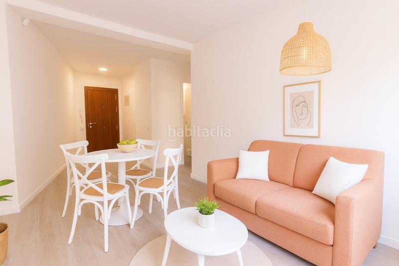 Foto a0e71dca-45d6-412d-a8c9-ee918777e5ff. Apartamento moderno, acogedor y renovado tu próximo hogar en monteolivete en Valencia