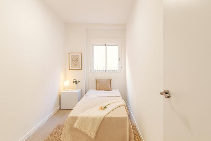 Foto f7ace3b5-e794-43d8-b1a9-696a250c0b87. Apartamento moderno, acogedor y renovado tu próximo hogar en monteolivete en Valencia