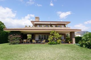 Chalet  Avenida gran avinguda jaume i. Más que una villa señorial un oasis de 2.700 m2 a 600 metros del