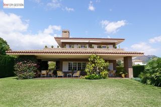 Chalet  Avenida gran avinguda jaume i. Más que una villa señorial un oasis de 2.700 m2 a 600 metros del