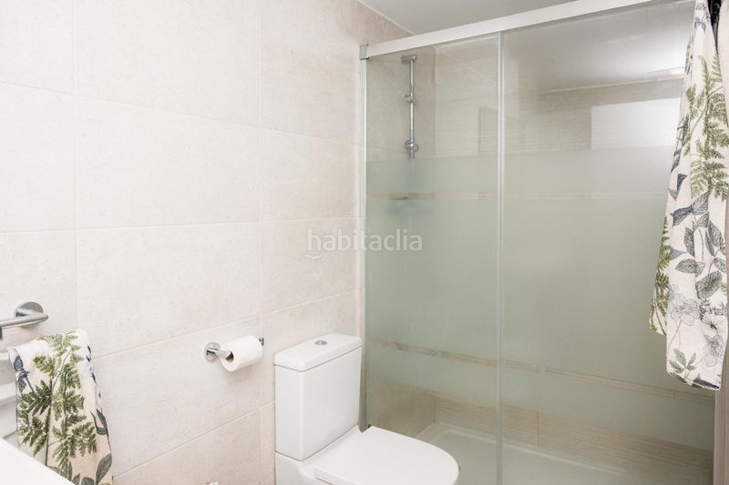 Foto 6fa511b0-25c2-4ae7-a6c6-c6021c780ad4. Pis amb calefacció aparcament piscina a Malilla Valencia