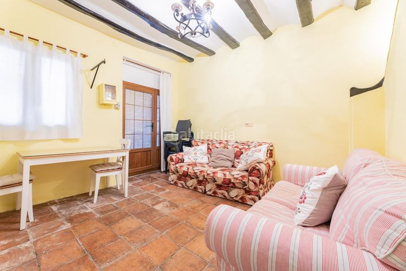 Foto bf631d92-b933-4094-a8ff-f195de1c9025. Casa adossada a Sant Josep-Zona Hospital Ontinyent