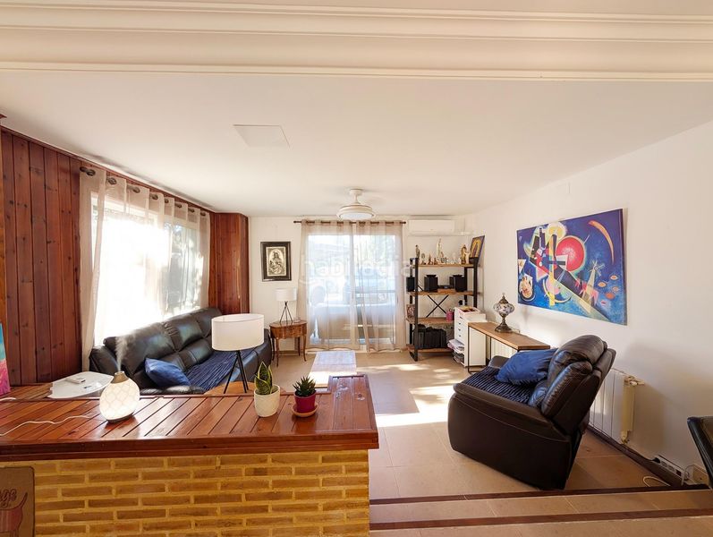 Foto 6f9ab631-dcad-4a94-8f28-e3e6002b6eb8. Chalet en calle c navarres (alf) 5 exclusividad y confort en alfinach en Puçol