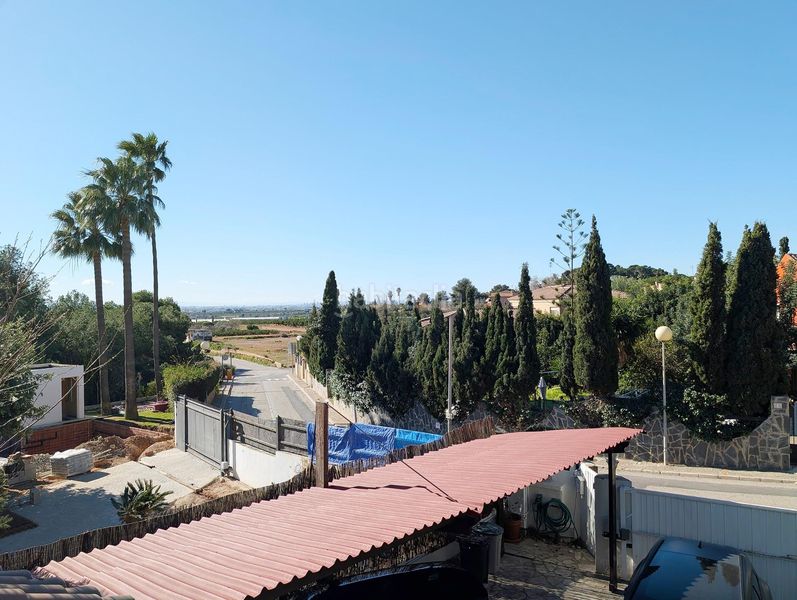 Foto 9e712c7b-4500-4384-b0ac-6c935b7357a6. Chalet en calle c navarres (alf) 5 exclusividad y confort en alfinach en Puçol