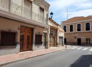 Casa en Calle de cervantes 23. Activo premier en torrent alta rentabilidad para inversores