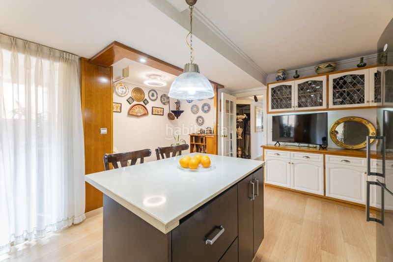 Foto 4b5b2782-b437-4892-813a-ffda235b7d1a. Pis amb aparcament a Ciutat Jardí Valencia