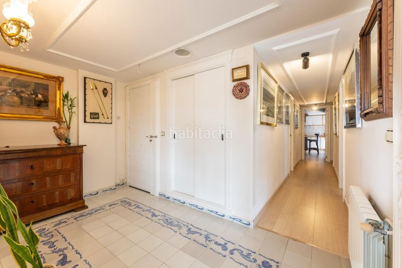 Foto 4c255047-932b-4d35-8738-4ac1996200fe. Pis amb aparcament a Ciutat Jardí Valencia