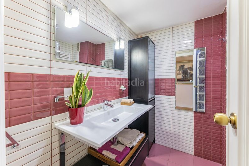 Foto a39bc682-a2df-403d-b3bc-6f6c3dfaa76c. Pis amb aparcament a Ciutat Jardí Valencia