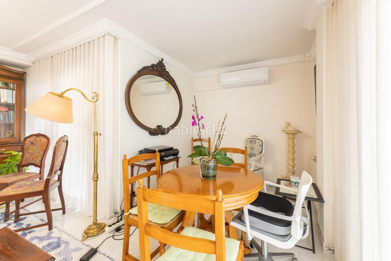 Foto bee340b1-43ed-451e-8463-8f9fbb90633b. Pis amb aparcament a Ciutat Jardí Valencia