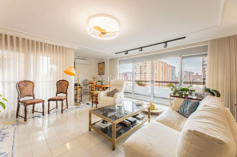 Foto d363075a-f903-477c-bc49-6b9daccf895b. Pis amb aparcament a Ciutat Jardí Valencia