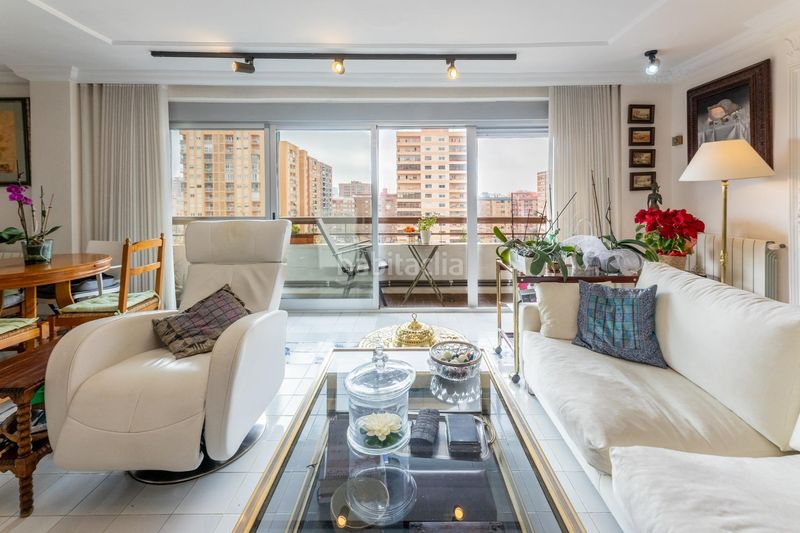 Foto d7d82e5d-507d-4d88-a739-b5f6bbb29504. Pis amb aparcament a Ciutat Jardí Valencia