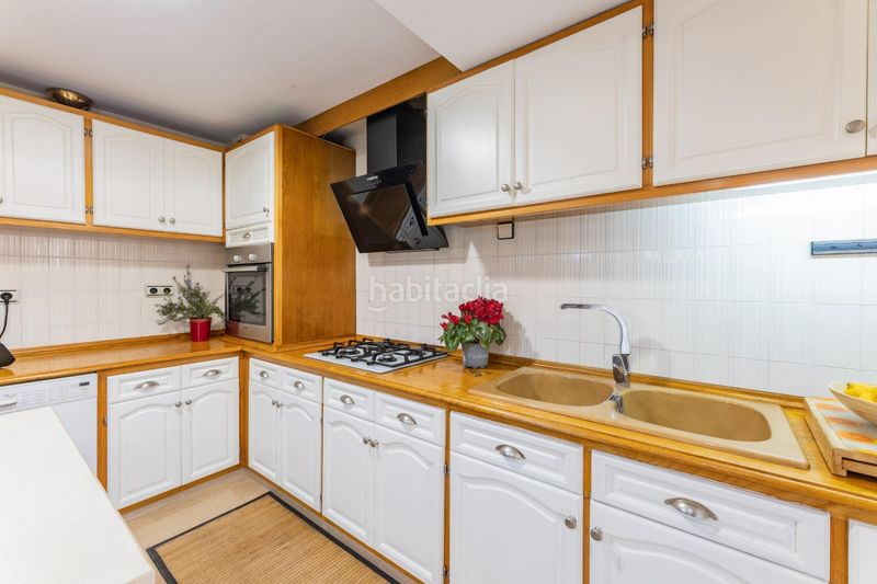 Foto ffa57543-63db-4805-a6f4-450b3c6eee98. Pis amb aparcament a Ciutat Jardí Valencia