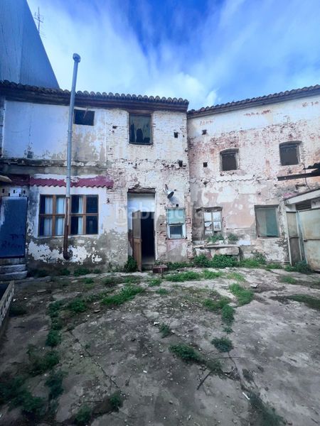 Foto e60f9a6f-d177-4f94-bd46-12fdfaf1aeb3. Casa benifaio centro valencia en venta una propiedad para reformar cuatro estrategias en Benifaió