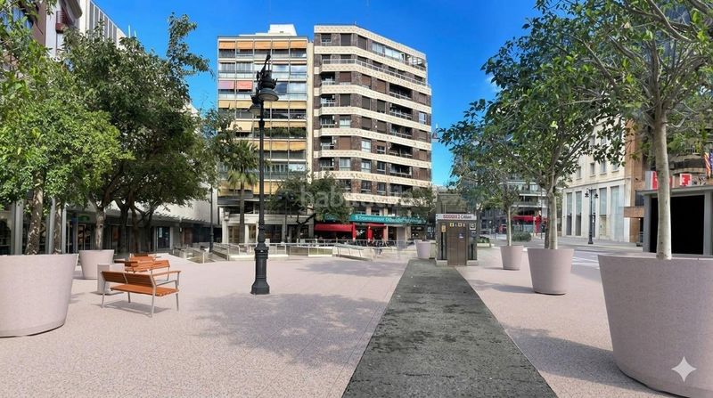Foto b2e98fdc-99ae-40df-b3dd-fbf87be0725c. Edifici a Sant Francesc Valencia