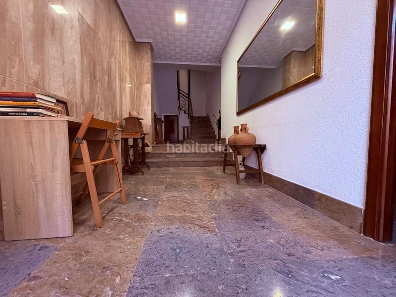 Foto 2493a231-e005-42c9-b4f2-231f5bb607bf. Casa amb aparcament a Meliana