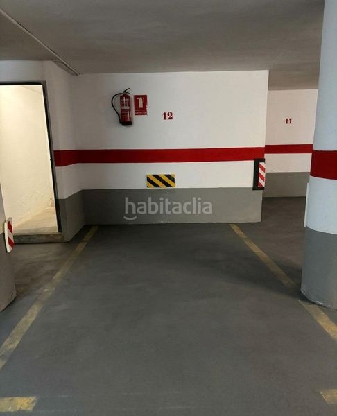 Foto 2f9c8ada-8a20-431c-acf8-b66b2f14c657. Aparcament cotxe a Aiora Valencia