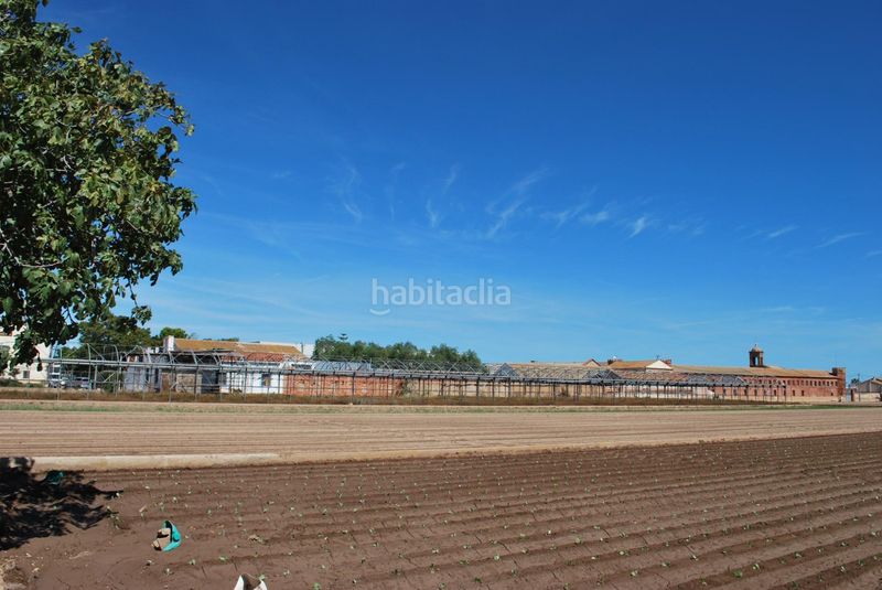 Foto 6779481b-abb1-4aab-a1fc-a90a24720fd4. Casa amb aparcament a Meliana