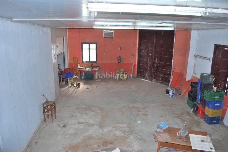 Foto a11ff78b-8df8-48f1-9a09-a6a22bf567e7. Casa amb aparcament a Meliana