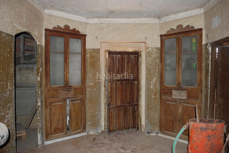 Foto ae072b1f-6f76-4d8b-9cf4-271f59b761b0. Casa amb aparcament a Meliana