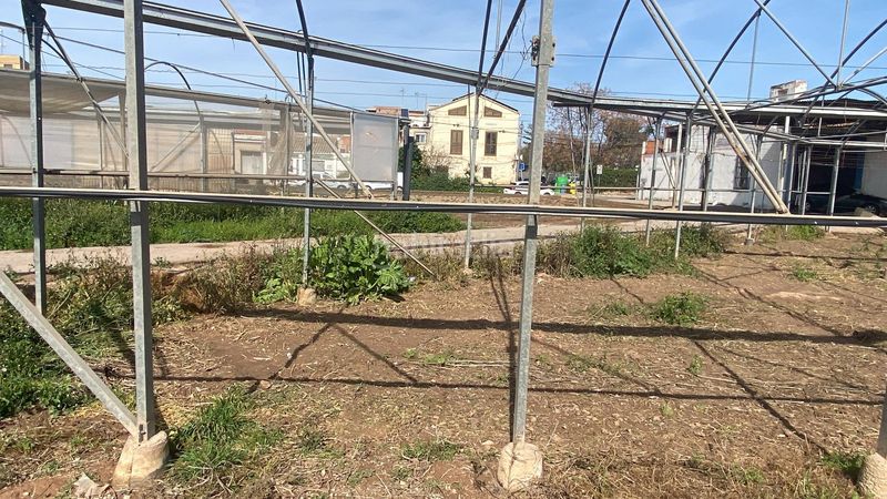 Foto b6cec57d-1d58-4121-9bcd-4b8c33671180. Casa amb aparcament a Meliana