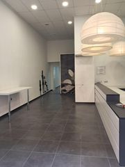 Local Comercial  Calle de la república argentina. Local comercial de 96,82 m2 construidos, diseñado para combinar