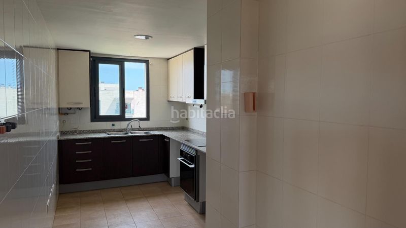 Foto 5dd6bcd1-4e8d-4fa7-a6b2-625bf0527af3. Àtic a serra 7 a Massamagrell
