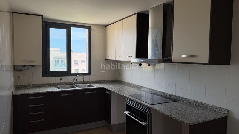 Foto 7a68e356-f2ae-4eed-b61a-53301cb8be9f. Àtic a serra 7 a Massamagrell