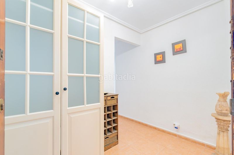 Piso precioso y luminoso piso con terrazabalcon ,ascensor a cota cero, exterior, para entrar a vivir en Valencia - Imagen 33