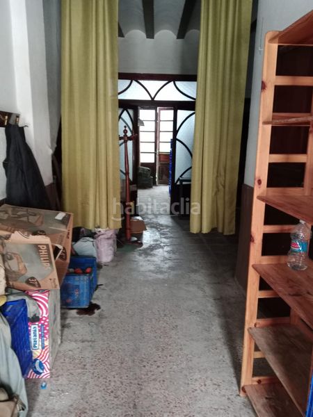 Foto eb8aa7c4-1771-4dcd-be57-6740b2273501. Casa a calle calle la fuente 19 a Benifaió