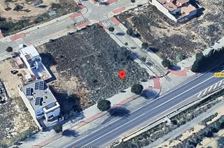 Terreny residencial a Calle francesc i 1. Solar para urbanizar