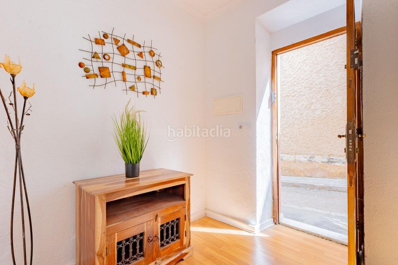 Foto 96f7a0c0-b6cc-49a3-b0c9-2fccf075c454. Casa amb calefacció a Xàtiva