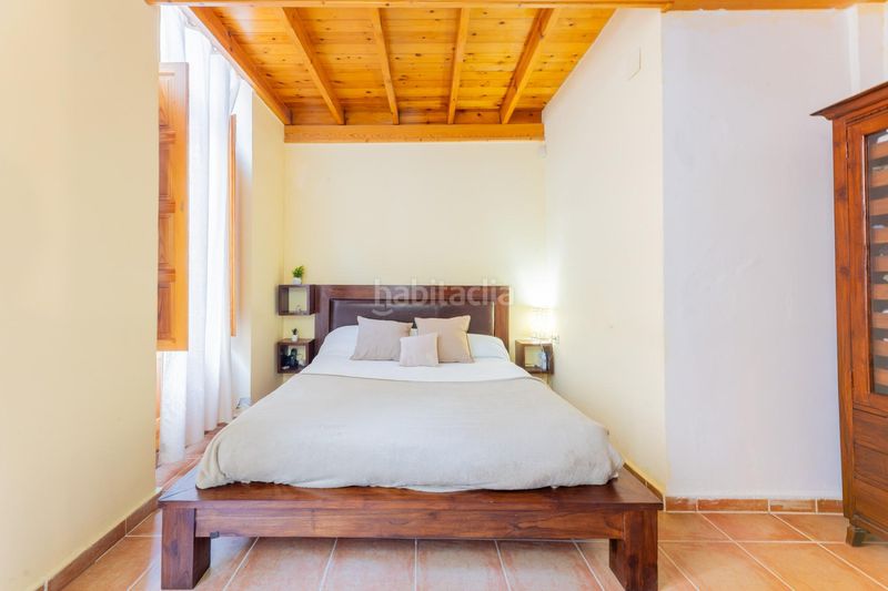 Foto b4d0dbd4-4bd6-4093-bd35-bb9951f83abb. Casa amb calefacció a El Cabanyal-El Canyamelar Valencia
