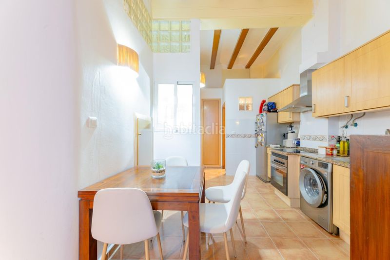 Foto da255b03-8444-4a42-81e9-522a0419f8b1. Casa amb calefacció a El Cabanyal-El Canyamelar Valencia