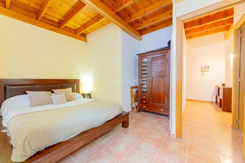 Foto f876ebf0-6998-4aa0-9e02-3228afd7f73a. Casa amb calefacció a El Cabanyal-El Canyamelar Valencia