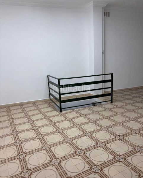 Foto 92b2a7f6-35e4-4b1e-8274-4e4df3e70a27. Local comercial a Algemesí