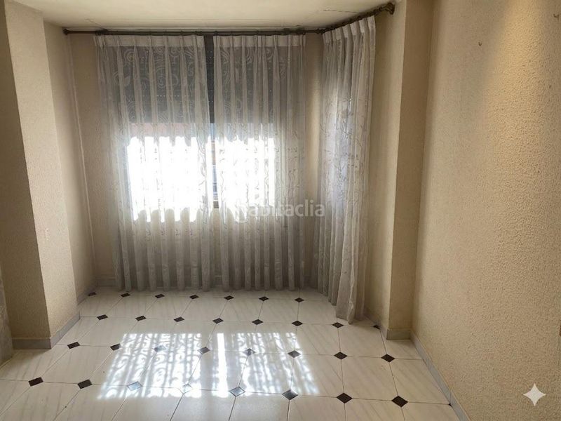 Foto 90a1f184-e857-4c85-8137-2c2906ad1c39. Pis a Silla