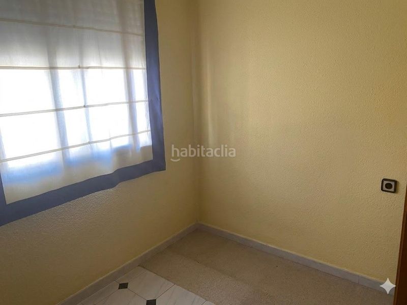 Foto bed222a2-af72-49e1-9deb-2943ce956fa7. Pis a Silla