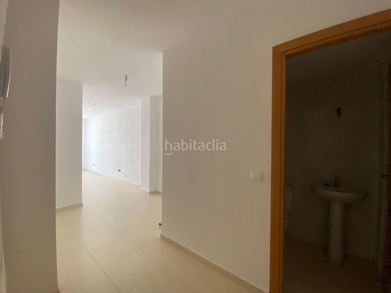 Foto 0473406c-1593-4e73-9f9a-4fb8bbf69d44. Local comercial a Santa Eulària des riu Santa Eulària
