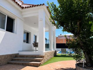 Chalet  Tudell el. Chalet reformado en una planta, parcela esquinera y vivienda aux