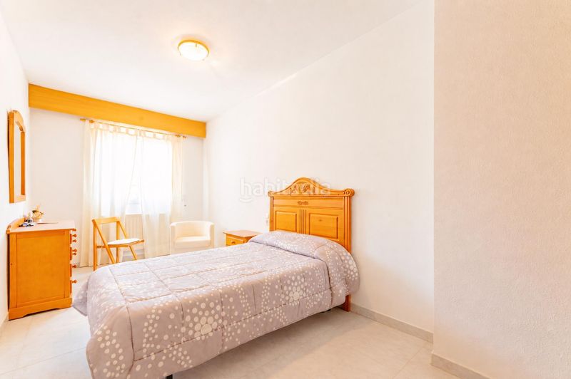 Foto b239b8f1-c519-41f1-b4d4-19f622403065. Casa adossada amb aparcament a Mas Camarena Bétera