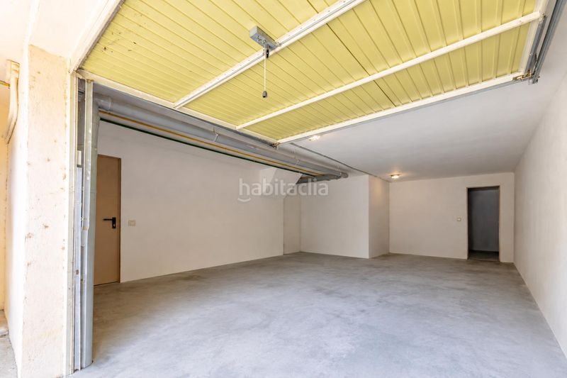 Foto d186928a-2106-4020-b5cf-5c03dd5b9e2b. Casa adossada amb aparcament a Mas Camarena Bétera
